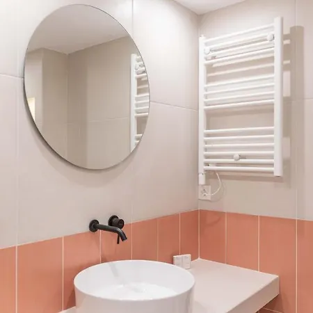 Mar25 By Smart Cozy - In The Heart Of - 9 Minutes From Metro - Available 24hr Apartamento *